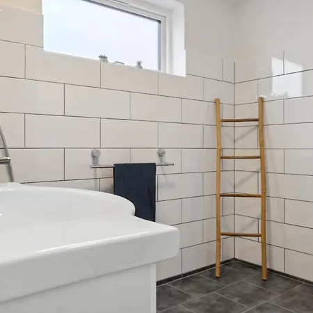 Prázdninový dům 3 Bedroom Amazing In L