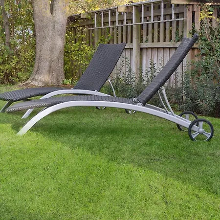 3 Bedroom Amazing In L Hébergement de vacances *