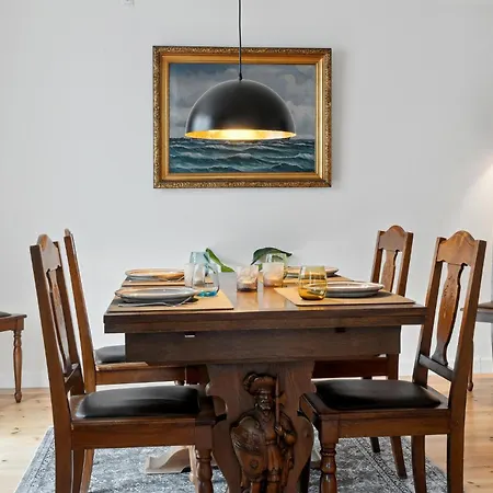 3 Bedroom Amazing In L Prázdninový dům