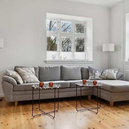 Ferienhaus 3 Bedroom Amazing In L