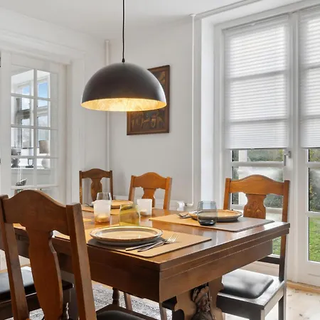 3 Bedroom Amazing In L Prázdninový dům Torrig