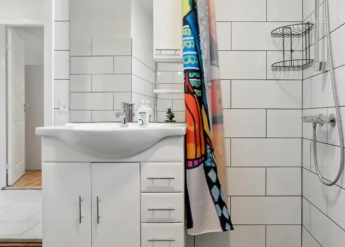 3 Bedroom Amazing In L Feriehus