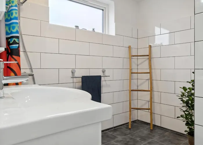 Ferienhaus 3 Bedroom Amazing In L