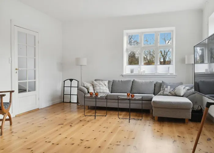 Ferienhaus 3 Bedroom Amazing In L *
